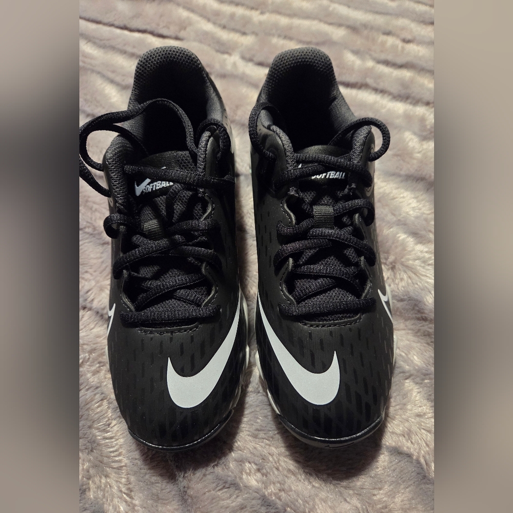 Nike Fastflex Softball Cleats Size 2Y